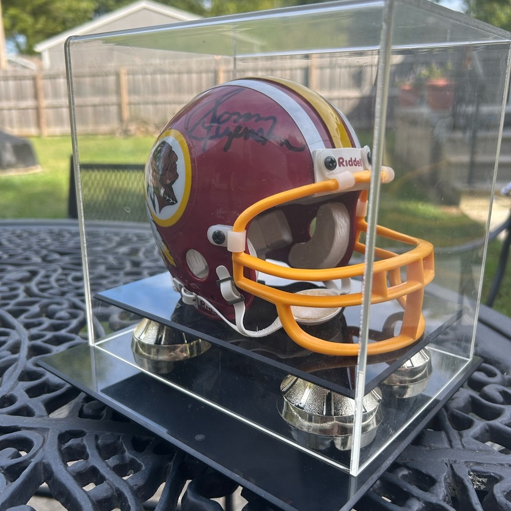 Autographed Sonny Jurgensen Redskins Riddell Mini Football Helmet collectible